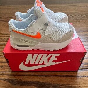 Nike Kids Sneakers White and Orange